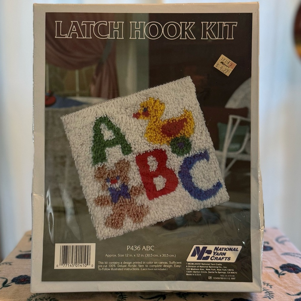 National Yarn Crafts Vintage Latch Hook Kit-Never Opened!